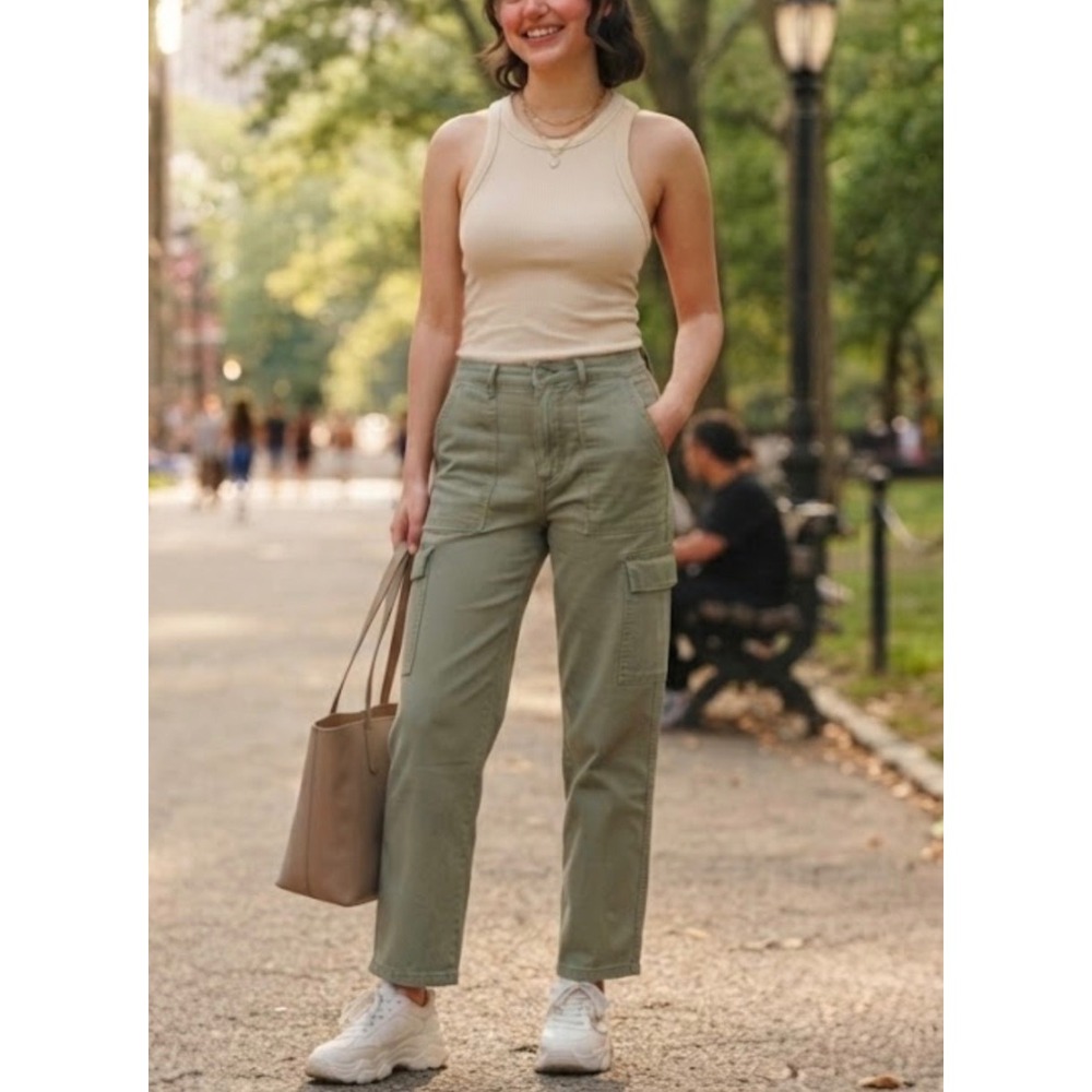 American Eagle Womens Olive Green Stretch Cargo Pants Straight Leg Size 14